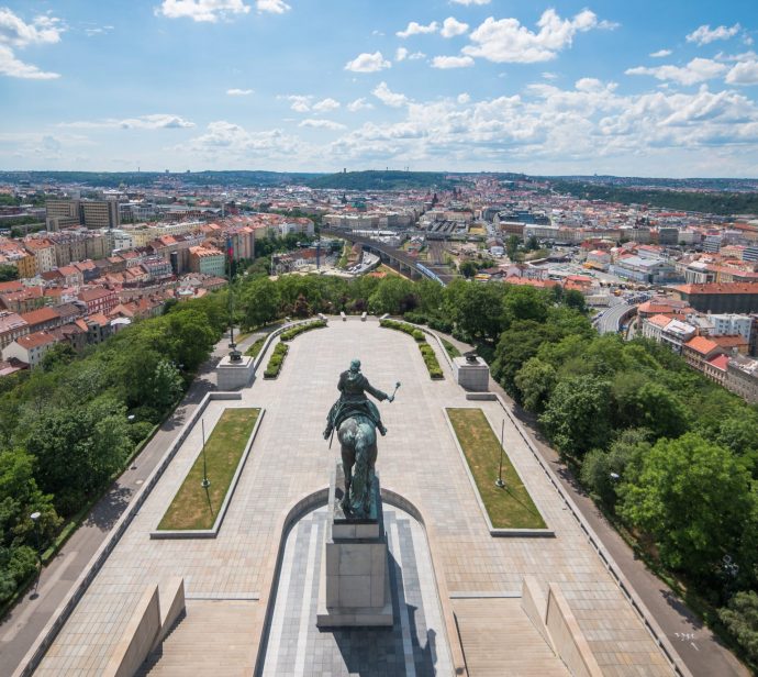 view-of-the-bronze-equestrian-statue-of-jan-zizka-2026-01-11-10-19-53-utc(1)
